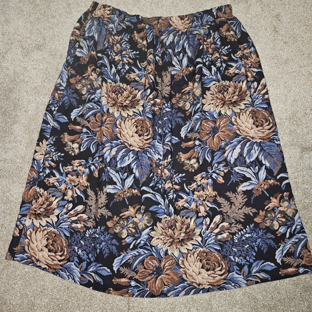 Floral Patterned Skirt - Blue and Brown